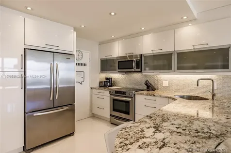 3725 S Ocean Drive Hollywood FL 33019