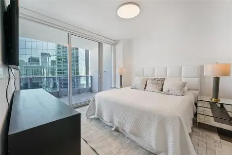 200 Biscayne Boulevard Way Miami FL 33131