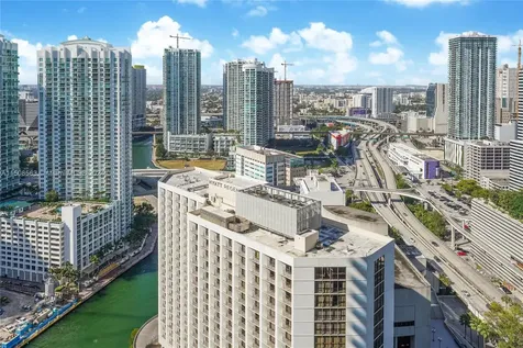 200 Biscayne Boulevard Way Miami FL 33131