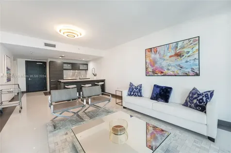 200 Biscayne Boulevard Way Miami FL 33131