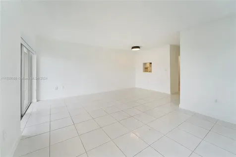 400 Kings Point Drive Sunny Isles Beach FL 33160