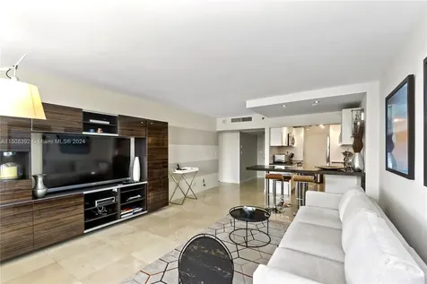 100 Lincoln Road Miami Beach FL 33139
