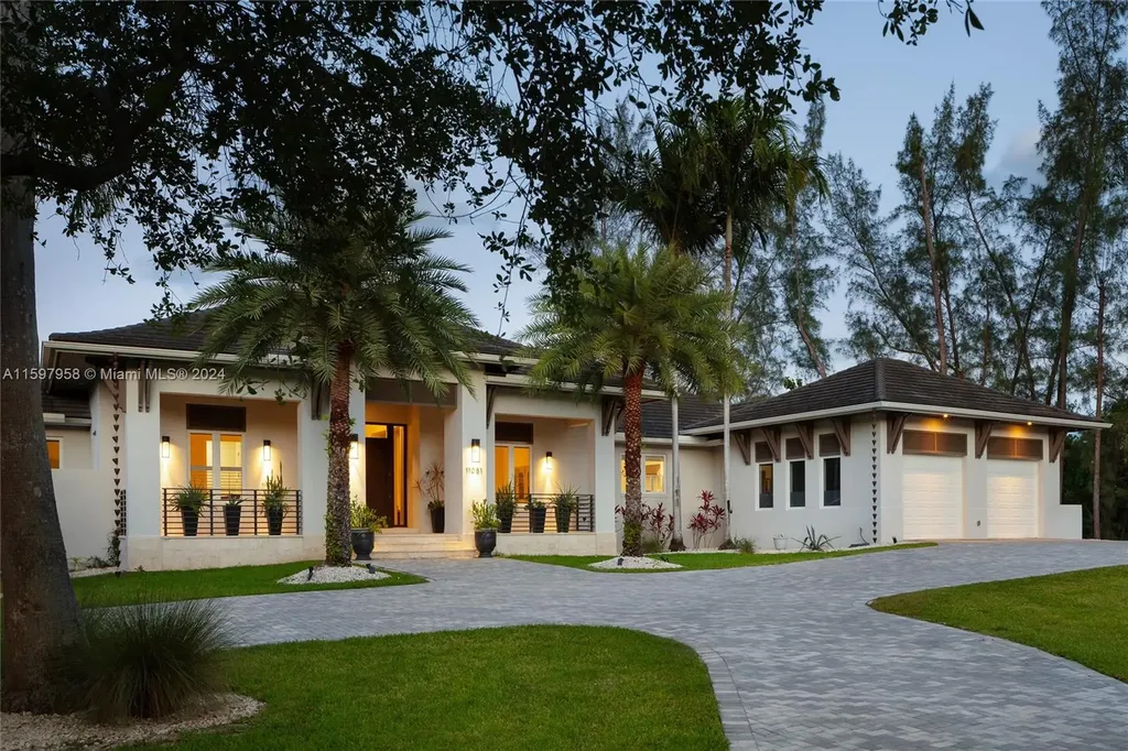 11081 Monfero Street Coral Gables FL 33156