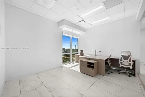800 SE 4th Avenue Hallandale Beach FL 33009