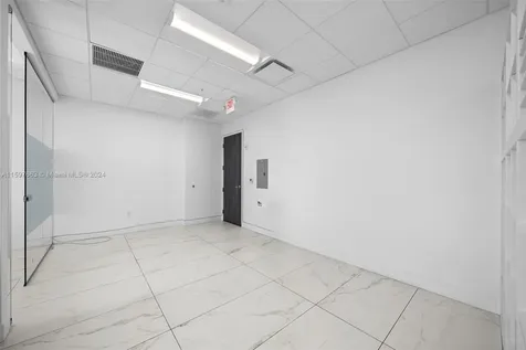 800 SE 4th Avenue Hallandale Beach FL 33009