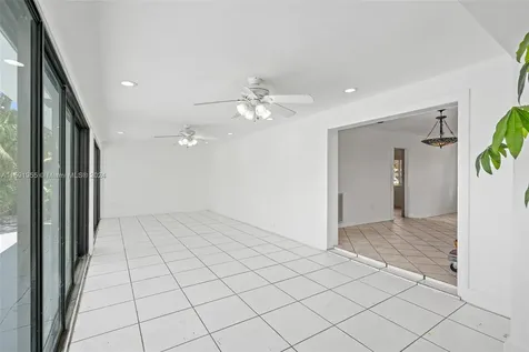 9111 SW 12th Street Miami FL 33174