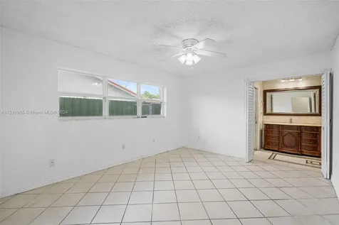 9111 SW 12th Street Miami FL 33174