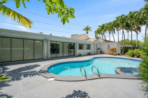 9111 SW 12th Street Miami FL 33174