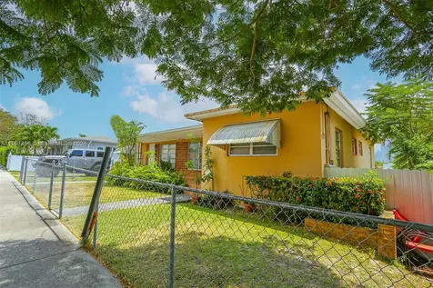 1225 SW 11th Avenue Miami FL 33129