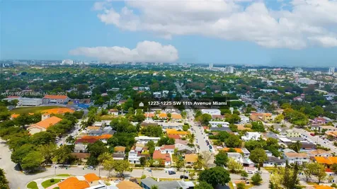 1225 SW 11th Avenue Miami FL 33129