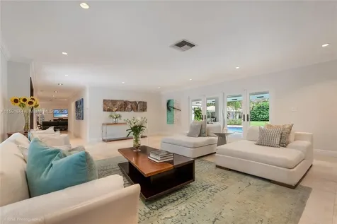5385 N Kendall Drive Miami FL 33156