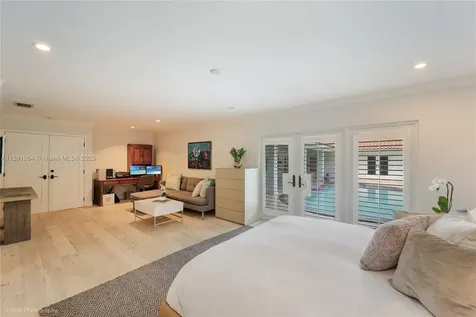 5385 N Kendall Drive Miami FL 33156