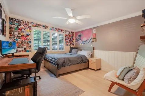 5385 N Kendall Drive Miami FL 33156