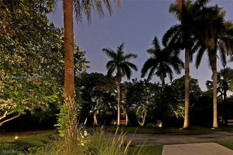 5385 N Kendall Drive Miami FL 33156