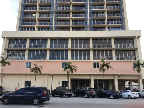 1720 Harrison Street Hollywood FL 33020