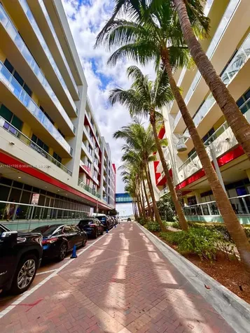 777 N Ocean Drive Hollywood FL 33019