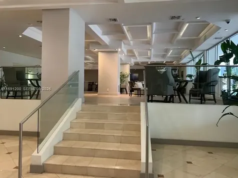 100 Lincoln Road Miami Beach FL 33139