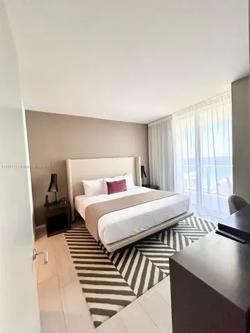 4010 S Ocean Drive Hollywood FL 33019