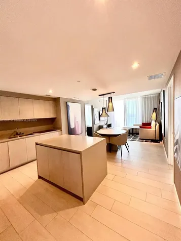 4010 S Ocean Drive Hollywood FL 33019