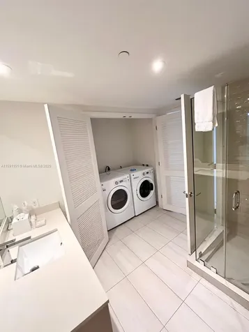 4010 S Ocean Drive Hollywood FL 33019