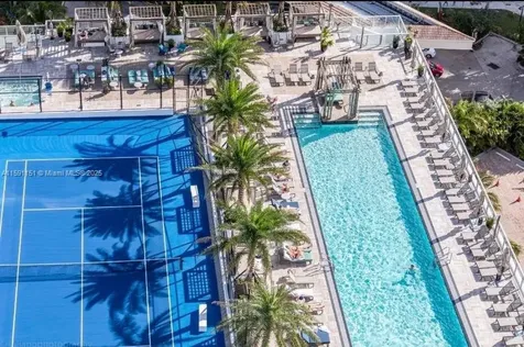 4010 S Ocean Drive Hollywood FL 33019