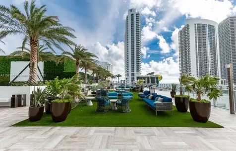 4010 S Ocean Drive Hollywood FL 33019