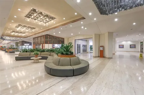 825 Brickell Bay Drive Miami FL 33131