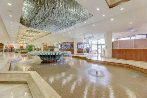 825 Brickell Bay Drive Miami FL 33131