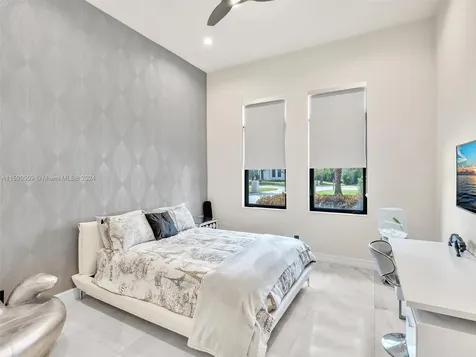 13505 SW 37th Place Davie FL 33330