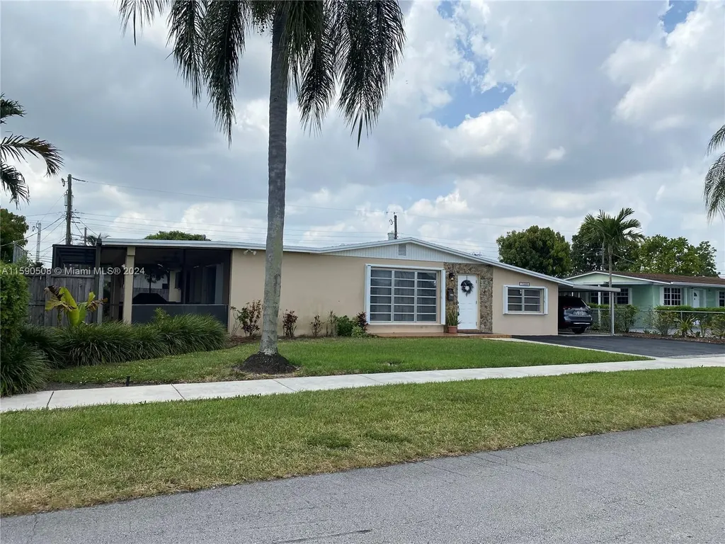 10520 SW 27th Street Miami FL 33165