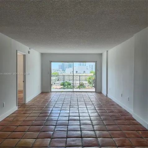 1345 West Avenue Miami Beach FL 33139