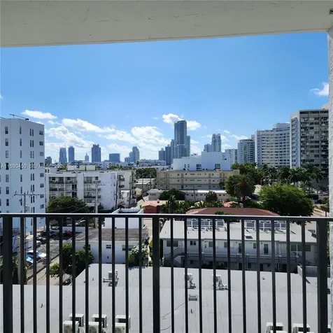 1345 West Avenue Miami Beach FL 33139
