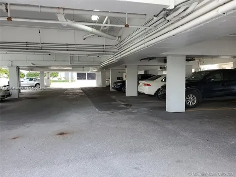 1345 West Avenue Miami Beach FL 33139