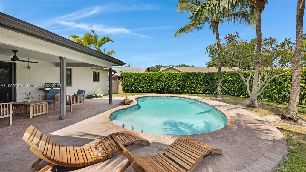 8561 SW 30th Street Davie FL 33328