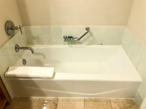 18683 Collins Avenue Sunny Isles Beach FL 33160