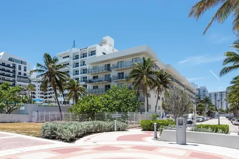 4141 Collins Avenue Miami Beach FL 33140