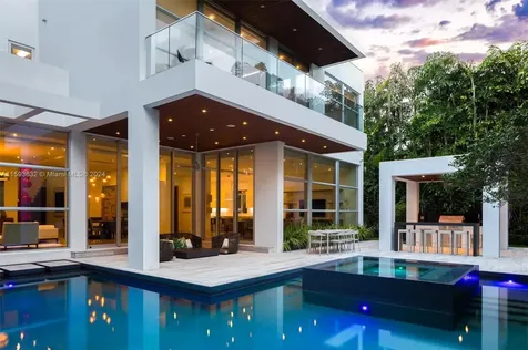 675 Golden Beach Drive Golden Beach FL 33160