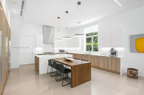 675 Golden Beach Drive Golden Beach FL 33160