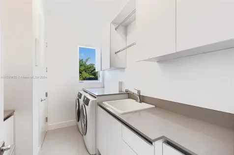675 Golden Beach Drive Golden Beach FL 33160