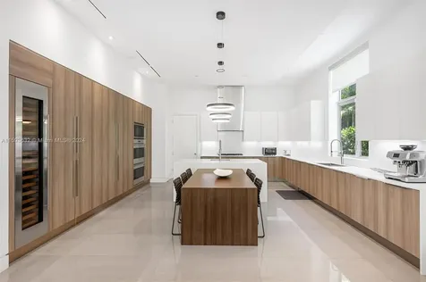 675 Golden Beach Drive Golden Beach FL 33160