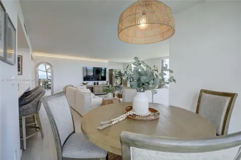 1121 Crandon Boulevard Key Biscayne FL 33149