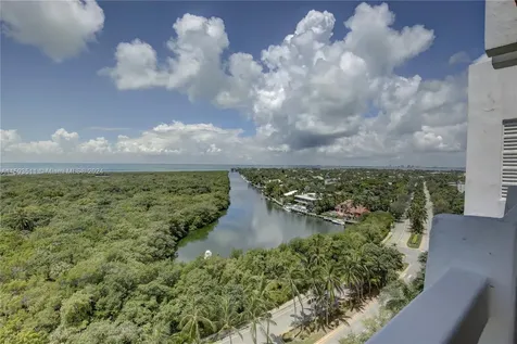 1121 Crandon Boulevard Key Biscayne FL 33149
