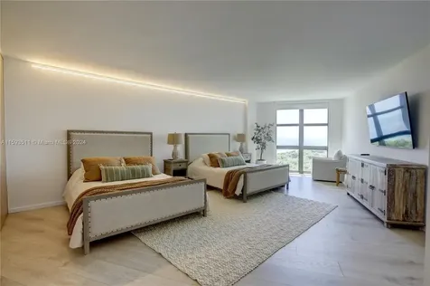1121 Crandon Boulevard Key Biscayne FL 33149