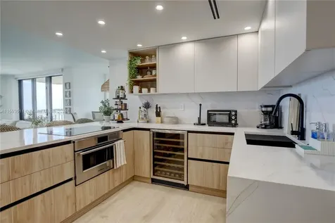1121 Crandon Boulevard Key Biscayne FL 33149