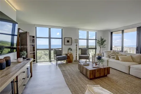 1121 Crandon Boulevard Key Biscayne FL 33149
