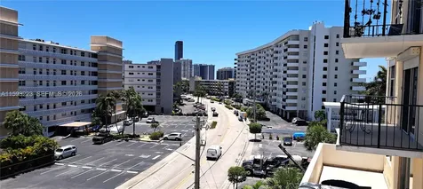 427 Golden Isles Drive Hallandale Beach FL 33009