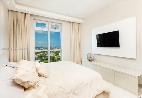 17301 Biscayne Boulevard North Miami Beach FL 33160
