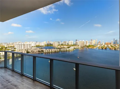 17301 Biscayne Boulevard North Miami Beach FL 33160