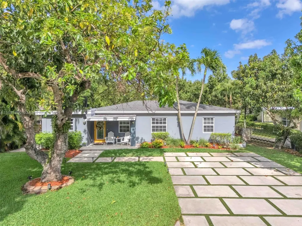 7861 SW 68th Avenue South Miami FL 33143