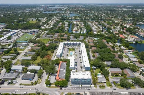 2561 NE 193rd Street Miami FL 33180